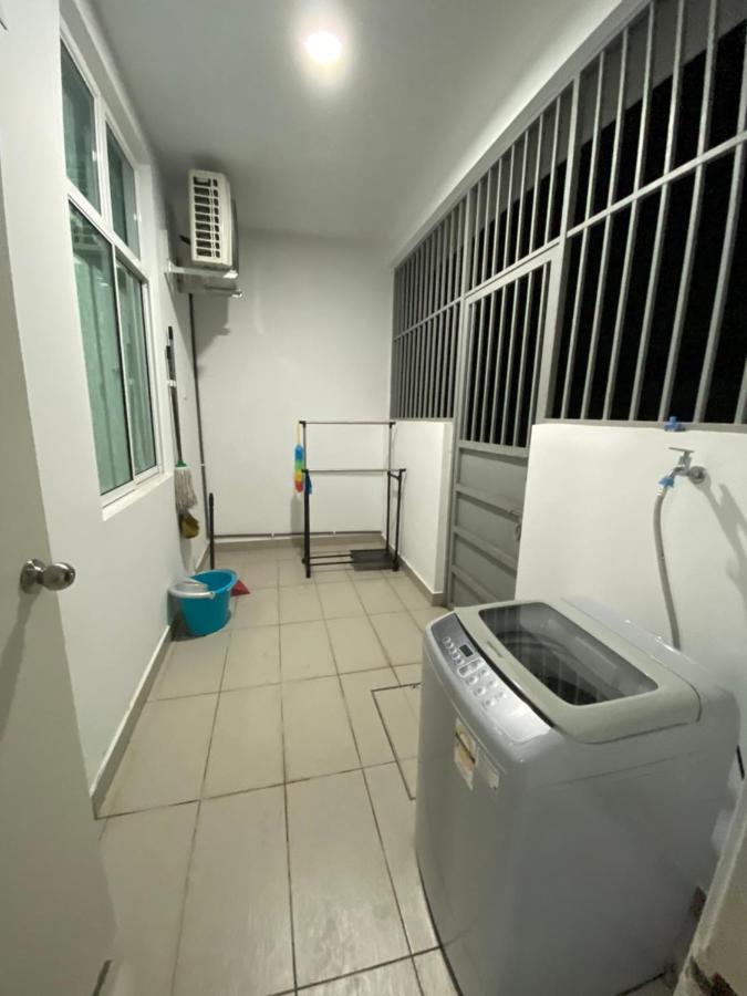 Desaru Happy Guest House D Ngoại thất bức ảnh